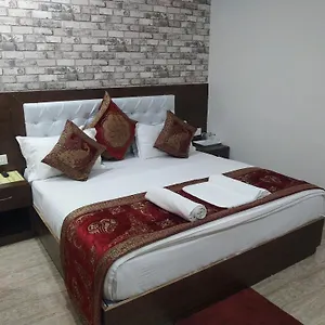 Midcity 3* Varanasi