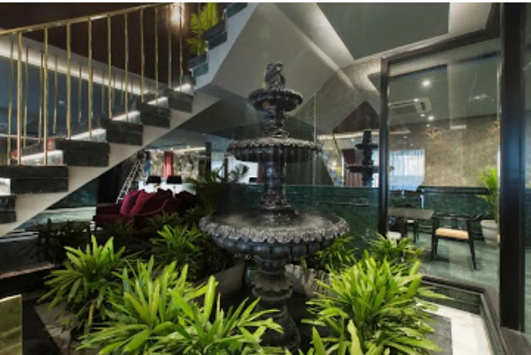 ****  Foxoso Hotel Delhi Airport New Delhi India