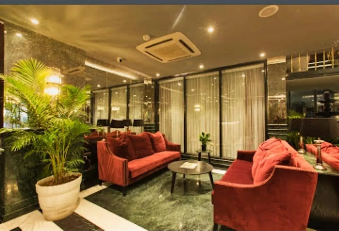 Foxoso Hotel Delhi Airport New Delhi 4*,